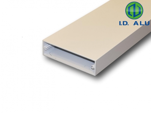 BSR150403W : Tube rectangle 150x40x3 blanc 9016 sat Tube rectangle 150x40x3 blanc 9016 sat