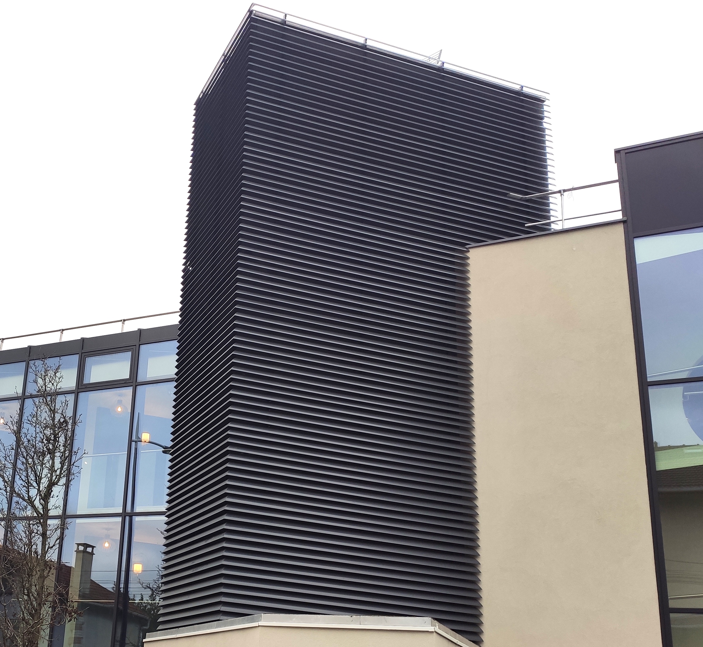 brise soleil aile avion 120x18 - Paris